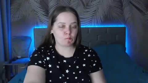 Snapshot of ulystar chatting on 02-15-25, 10:11 Ulyana online show from 02-15-25, 10:11