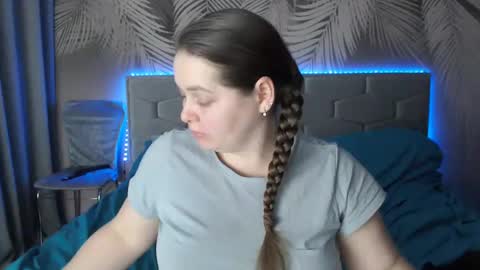 Snapshot of ulystar chatting on 02-16-25, 01:16 Ulyana online show from 02-16-25, 01:16