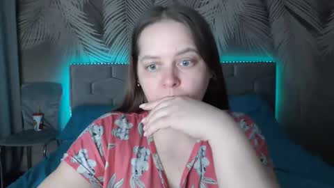 Snapshot of ulystar chatting on 03-11-25, 07:15 Ulyana online show from 03-11-25, 07:15