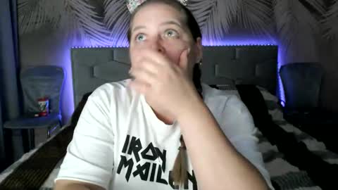 Snapshot of ulystar chatting on 09-12-25, 07:08 Ulyana online show from 09-12-25, 07:08