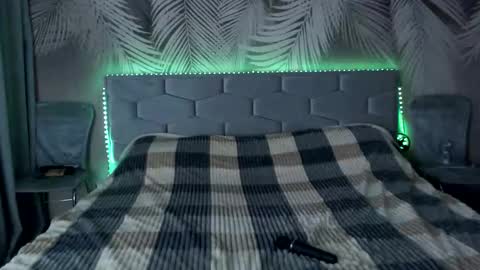 Snapshot of ulystar chatting on 09-22-25, 05:42 Ulyana online show from 09-22-25, 05:42