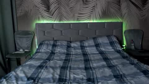 Snapshot of ulystar chatting on 10-13-25, 05:29 Ulyana online show from 10-13-25, 05:29