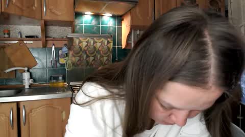 Snapshot of ulystar chatting on 10-19-25, 05:41 Ulyana online show from 10-19-25, 05:41