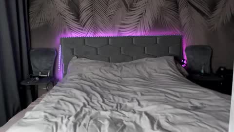 Snapshot of ulystar chatting on 12-14-25, 07:25 Ulyana online show from 12-14-25, 07:25