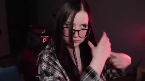 Julia online show from 03-04-25, 12:01