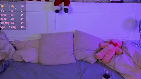 Una  online show from 01-04-25, 04:43