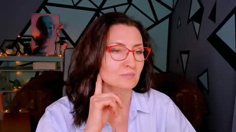 Snapshot of unatera chatting on 02-06-26, 08:29 UnaTera online show from 02-06-26, 08:29