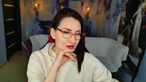 Snapshot of unatera chatting on 03-27-26, 07:03 UnaTera online show from 03-27-26, 07:03