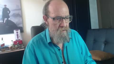 Uncle Hottie online show from 07-16-26, 05:52