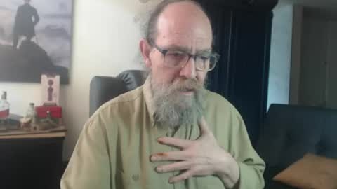 Uncle Hottie online show from 07-22-26, 03:59