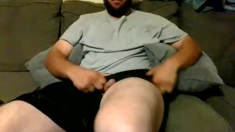 Snapshot of uncutbluecollarcock chatting on 09-16-25, 10:27 Uncut Rod online show from 09-16-25, 10:27