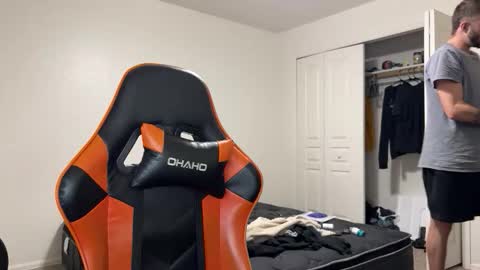 Snapshot of uncutcockassboi chatting on 03-14-26, 11:04 uncutcockassboi online show from 03-14-26, 11:04