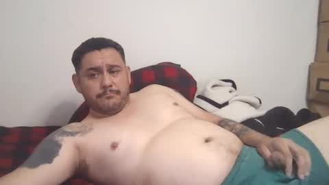 Snapshot of uncutmex6 chatting on 10-26-25, 09:04 uncutmex6 online show from 10-26-25, 09:04