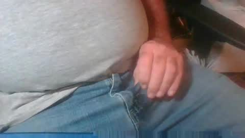 uncutmike7x5 online show from 02-11-25, 07:38