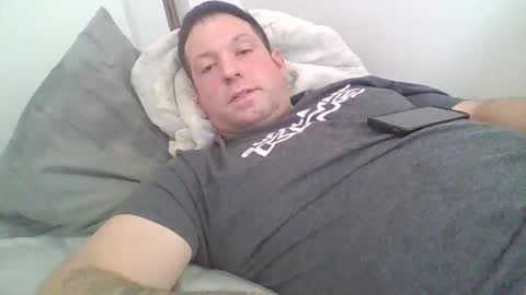 Snapshot of uncutstud18 chatting on 11-29-25, 05:38 UncutStud online show from 11-29-25, 05:38