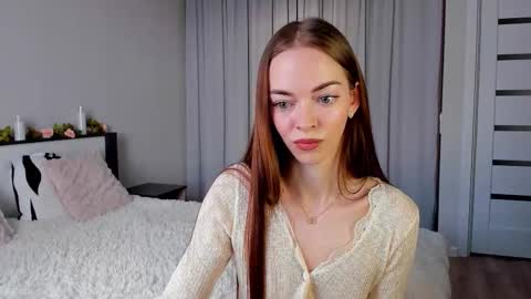 Snapshot of under_the_skin chatting on 03-06-26, 02:57 Under The Skin online show from 03-06-26, 02:57