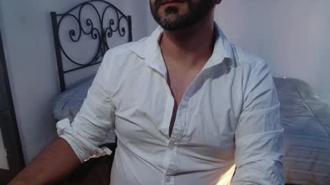 Giov online show from 05-28-26, 04:15