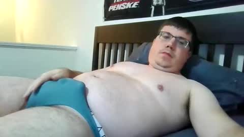 underwearguymn online show from 12-18-25, 08:59