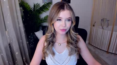 Alice online show from 03-08-25, 02:34