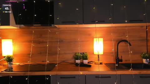 Im online every day 1700 GMT-4 online show from 02-13-25, 09:27