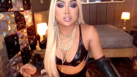 BRIANNA online show from 03-18-26, 08:12