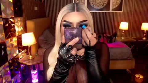 BRIANNA online show from 04-19-26, 01:21