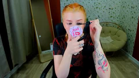 Call me Mira  thumbs up its make me happy online show from 11-14-25, 09:13