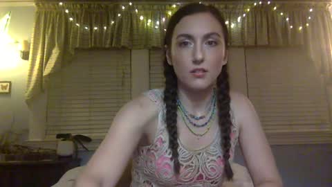 Snapshot of unicornfairy55 chatting on 09-21-25, 01:40 Lola Moonstone online show from 09-21-25, 01:40