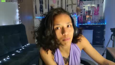 Snapshot of unicornio_sexxx chatting on 03-20-26, 09:30 Unicornio online show from 03-20-26, 09:30