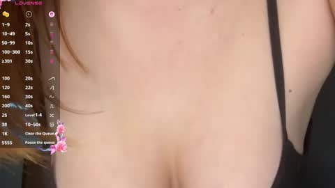 Snapshot of unicuty chatting on 07-10-26, 06:21 Mila here online show from 07-10-26, 06:21
