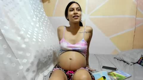 sofia and alex online show from 10-29-25, 11:39