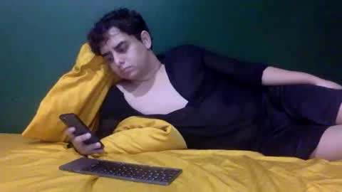 Snapshot of unlimitedfantasy chatting on 10-19-25, 06:58 Thiago online show from 10-19-25, 06:58