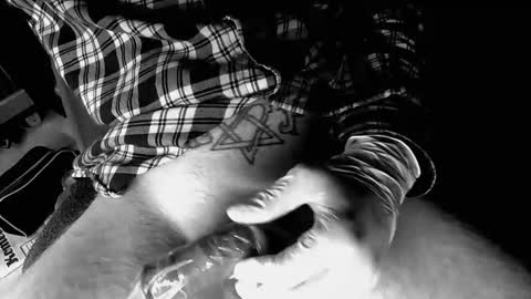 unlitimnaughty_ online show from 11-04-25, 04:00