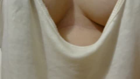 Snapshot of unpenetrated chatting on 05-05-26, 09:17 unny online show from 05-05-26, 09:17