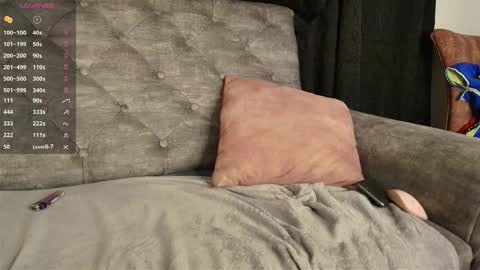 Snapshot of unu_nai chatting on 10-25-25, 03:36 new INSTA online show from 10-25-25, 03:36