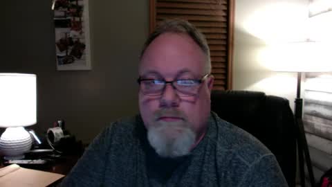 Snapshot of up2later chatting on 12-08-24, 04:57 up2later online show from 12-08-24, 04:57