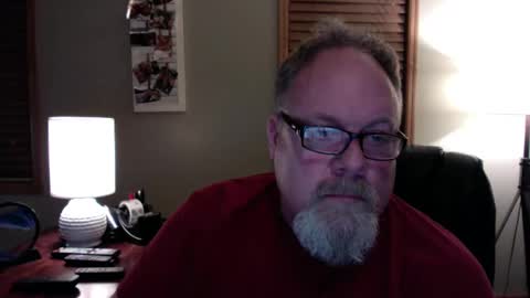 Snapshot of up2later chatting on 12-30-24, 04:20 up2later online show from 12-30-24, 04:20