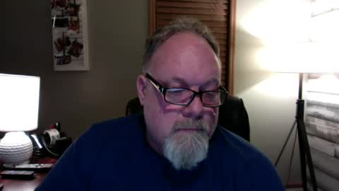 Snapshot of up2later chatting on 02-10-25, 04:08 up2later online show from 02-10-25, 04:08