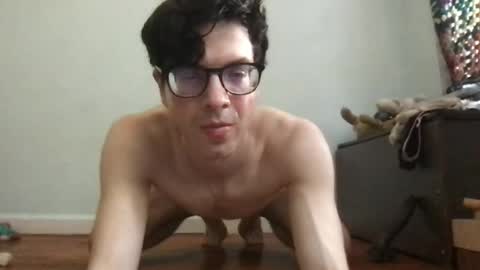 Snapshot of upsetboy chatting on 06-12-26, 08:08 deaf mute boy online show from 06-12-26, 08:08
