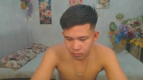 Snapshot of ur_bigcockeziekiel chatting on 05-08-26, 09:03 ur_bigcockeziekiel online show from 05-08-26, 09:03