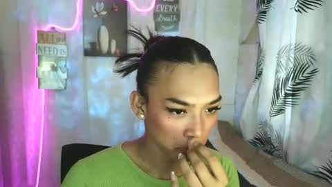 ur_dazzlingmorenaxx online show from 04-27-26, 02:53