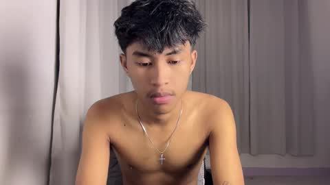 ur_fuckerbttm online show from 11-24-25, 12:05