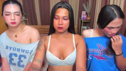 Snapshot of ur_girl_dwalker chatting on 04-20-26, 11:57 ur_girl_dwalker online show from 04-20-26, 11:57