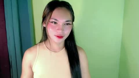 QUEENSY online show from 02-20-25, 06:35