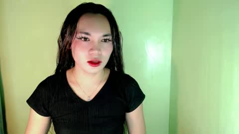 QUEENSY online show from 03-03-25, 01:31