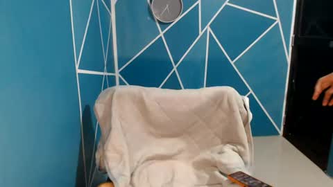 Snapshot of ur_kiara chatting on 07-19-26, 03:27 ur_kiara online show from 07-19-26, 03:27