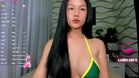 Snapshot of ur_lady_georgina chatting on 03-09-26, 10:08 georgina online show from 03-09-26, 10:08