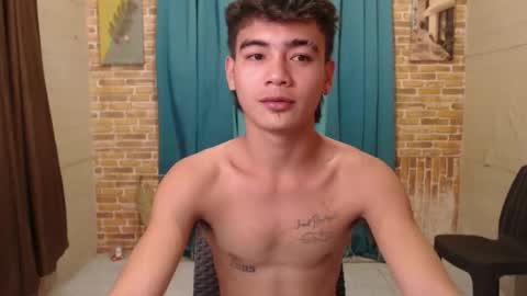 ur_naughtyboy_raphael online show from 09-27-25, 09:14