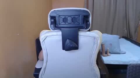 ur_petitejaya online show from 11-27-25, 11:51