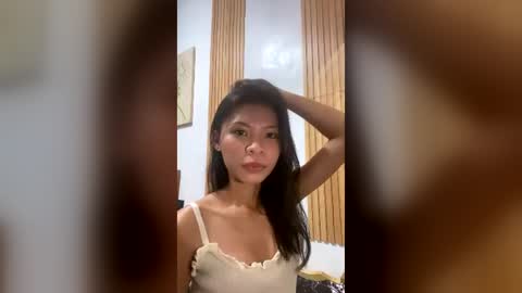 ur_prettylilzie online show from 06-21-26, 02:19